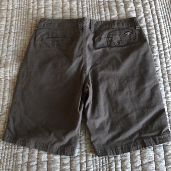 Flag and Anthem Mens shorts - W32 - dark gray. Like new - Picture 4 of 4